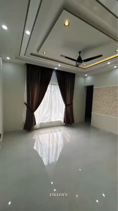 Available For Sale 9 Marla House in  Khyaban E Naveed Society
